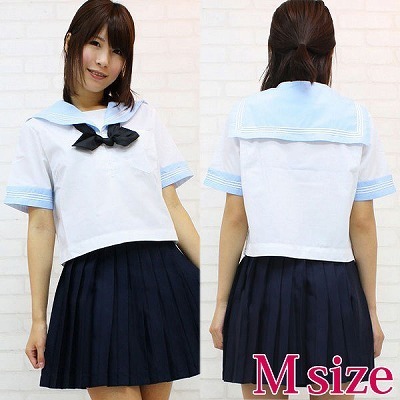 キリスト系女学院の学生服(夏服) M